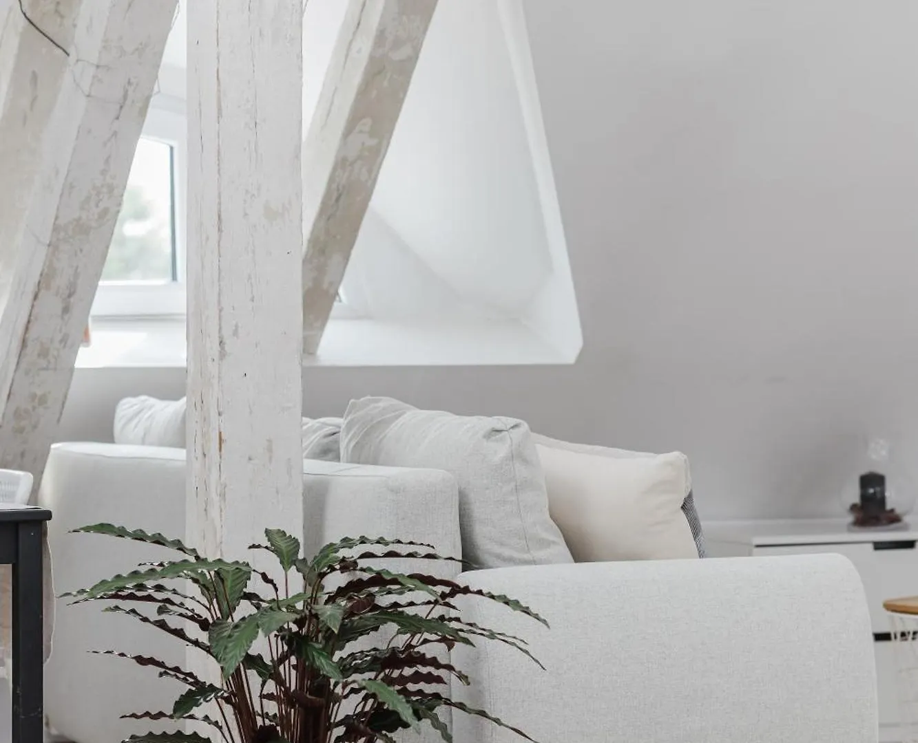 Scandinavian Loft Apartment 포즈난