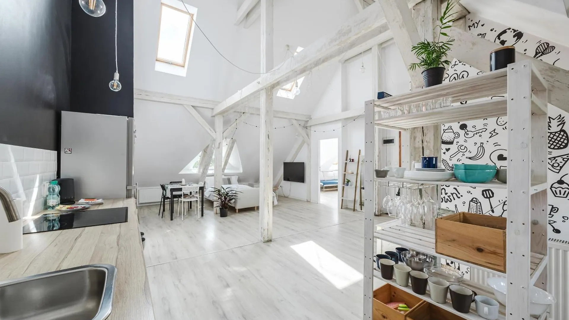 Scandinavian Loft Apartment 포즈난